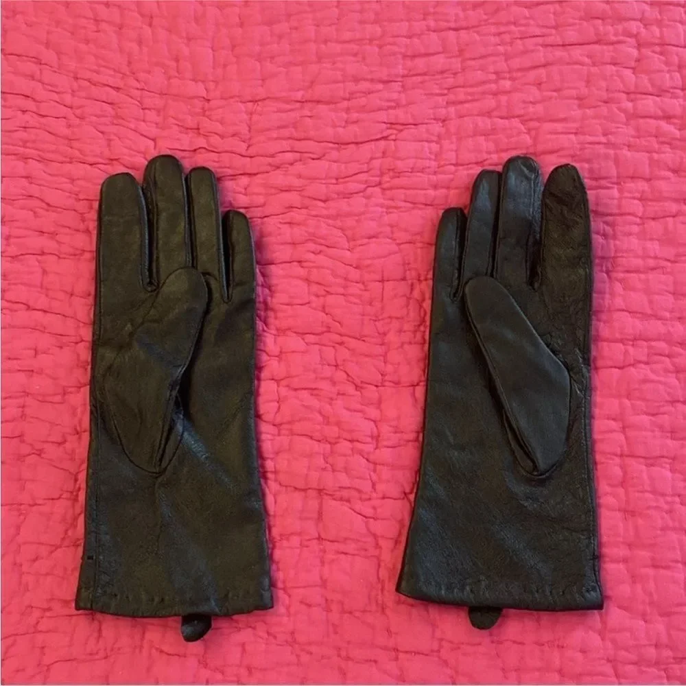 Miro Elegant Black Leather Gloves, size 6,5 (S)